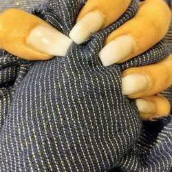 Illusions Hair & Nails - Ombré white french tip ny Nicole Ramos