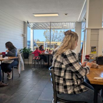 Food N Stuff - Inside Dining - Delis Near Me - Gaylord, Michigan