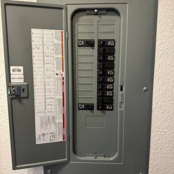 Panther Electric - Electricians Near Me Panther Electric - Electricians Near Me