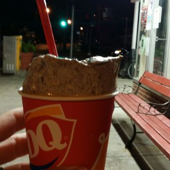 Dairy Queen - oreo blizzard with extra oreo. get in my belly! - Ice Cream & Frozen Yogurt Near Me - Park Ridge, Illinois