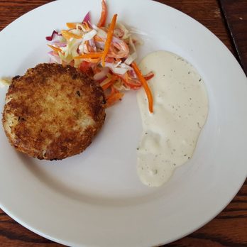 Salute - Crab cake - Italian Near Me - Hartford, Connecticut