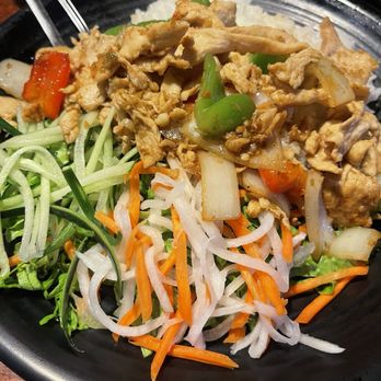 Pho May - Lemon Grass Chicken and Rice. @ojbaylen - Vietnamese Near Me - Hawaiian Gardens, California Pho May - Lemon Grass Chicken and Rice. @ojbaylen - Vietnamese Near Me - Hawaiian Gardens, California