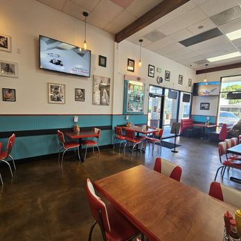 60's Cafe & Diner - Diners Near Me - Tualatin, Oregon 60's Cafe & Diner - Diners Near Me - Tualatin, Oregon