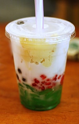 Thạch Chè Hiển Khánh by null