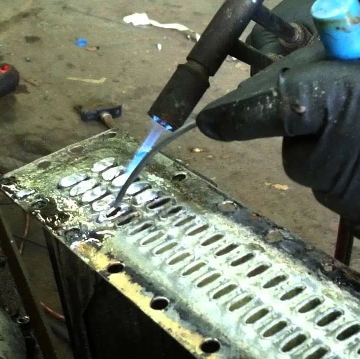 WALT’S RADIATOR Updated October 2024 807 Hallock Ave, Port