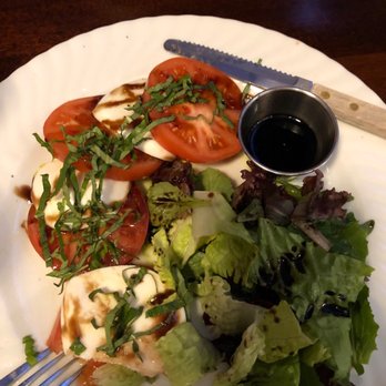 Fabiani's - Caprese salad - Italian Near Me - Kihei, Hawaii Fabiani's - Caprese salad - Italian Near Me - Kihei, Hawaii