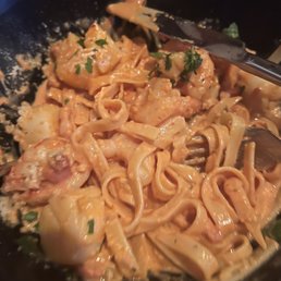 Shrimp and scampi pasta Shrimp and scampi pasta