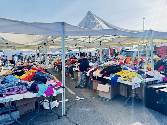 Kobey's Swap Meet by null