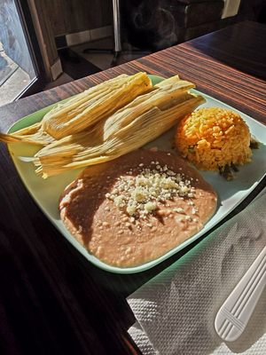 Taco N Madre Taqueria Y Cevicheria by null