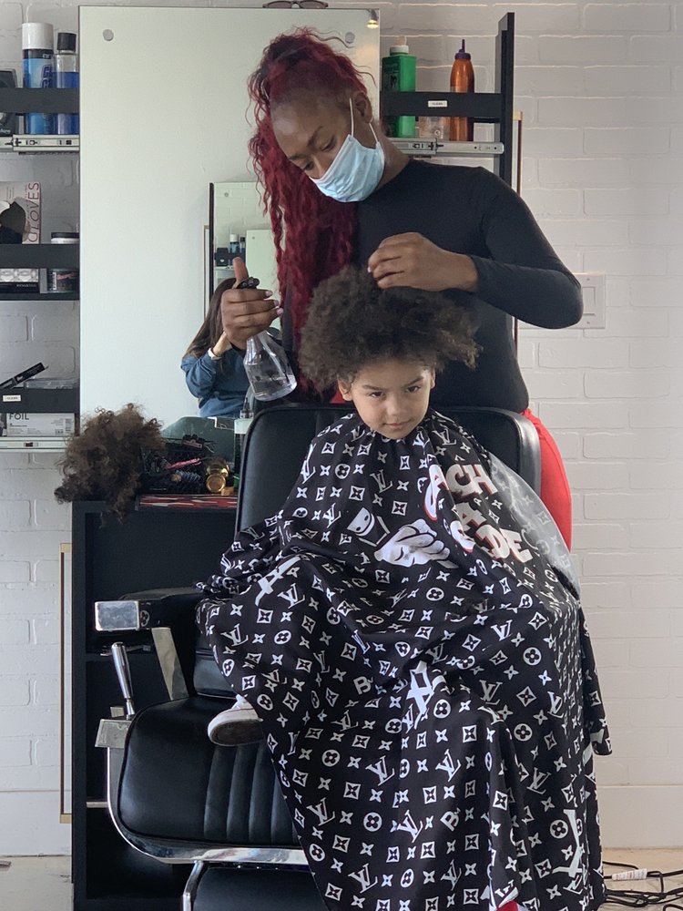 CATCH A FADE Updated May 2024 25 Photos 7300 Topanga Canyon Blvd