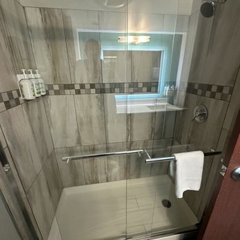 La Quinta by Wyndham Batavia - Hotels Near Me - Batavia, New York La Quinta by Wyndham Batavia - Hotels Near Me - Batavia, New York