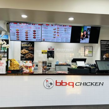 bb.q Chicken - Front counter - Korean Near Me - Clovis, California