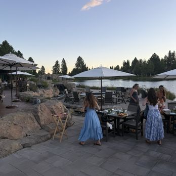 Lake House - Patio - Lounges Near Me - Bend, Oregon