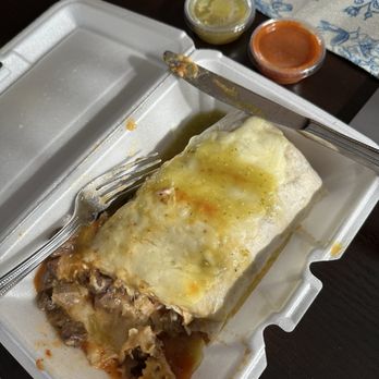 El Burrito Mexicano Real - Lengua / Beef Tongue burrito suizo - Mexican Near Me - Addison, Illinois El Burrito Mexicano Real - Lengua / Beef Tongue burrito suizo - Mexican Near Me - Addison, Illinois