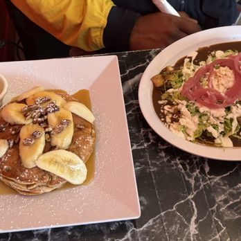 Jey Diner - Banana pecan pancakes, enchiladas - Coffee & Tea Near Me - Brooklyn, New York