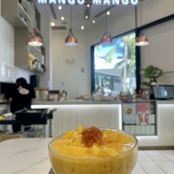 Mango Mango Dessert - Special mango with sago, pomelo, and mango ice cream - Juice Bars & Smoothies Near Me - Honolulu, Hawaii Mango Mango Dessert - Special mango with sago, pomelo, and mango ice cream - Juice Bars & Smoothies Near Me - Honolulu, Hawaii