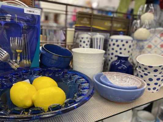 Laura Mae's Resale Shop