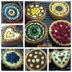 Uki Farmers Market - We couldn't believe our eyes! These fruit-filled cakes are gorgeous, but delicious too.