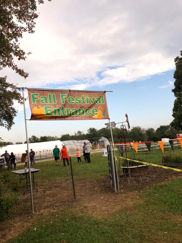 HIDDEN CREEK FARMS Updated May 2024 10 Photos & 15 Reviews 581 S