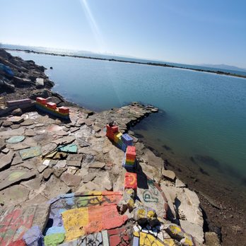 Albany Bulb - Landmarks & Historical Buildings Near Me - Albany, California