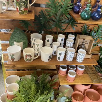 Estabrook's - Gifts - Nurseries & Gardening Near Me - Yarmouth, Maine