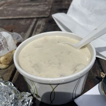 Menemsha Fish Market - New England Clam Chowder - Seafood Markets Near Me - Chilmark, Massachusetts