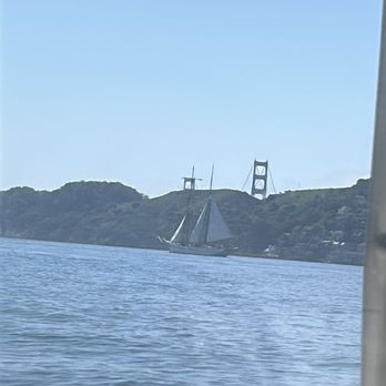 Sausalito Boat Rentals - Beautiful views of the bridge - Boat Tours Near Me - Sausalito, California Sausalito Boat Rentals - Beautiful views of the bridge - Boat Tours Near Me - Sausalito, California