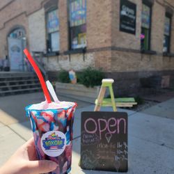 The Boxcar Sweet Stop - America's Stacker Ice Cream