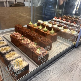 Kream Dessert - Desserts Near Me - Toronto, Ontario Kream Dessert - Desserts Near Me - Toronto, Ontario