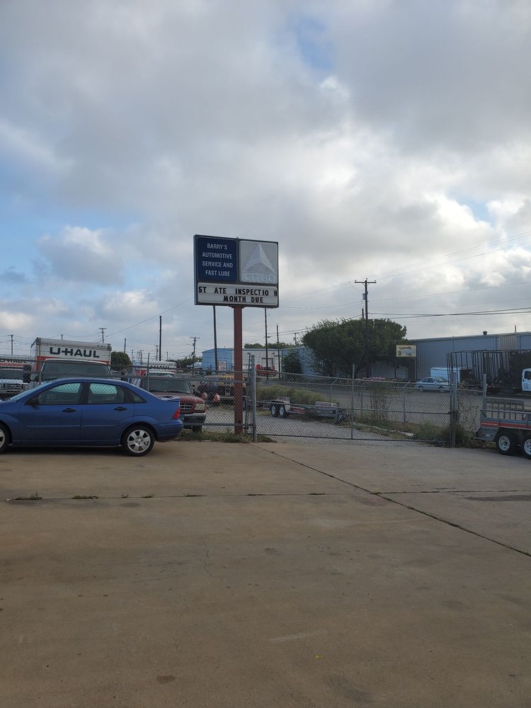 BARRY’S AUTOMOTIVE 1305 N Main St, Duncanville, Texas Auto Repair