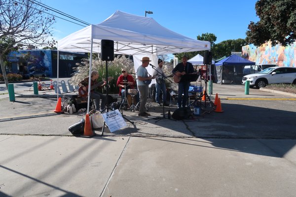 Santa Monica Saturday Pico Farmers Market by null