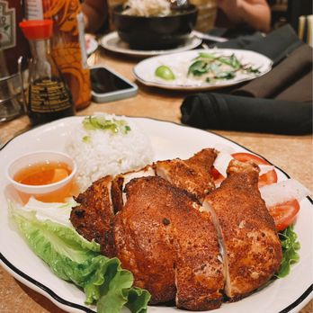 Café Central - Vietnamese Fried Chicken - American Near Me - Reno, Nevada