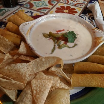 Rancho de Tia Rosa - Queso with taquitos - Mexican Near Me - Mesa, Arizona
