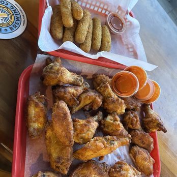 Pizza Port - Imperial Beach - Buffalo wings - Pizza Near Me - Imperial Beach, California Pizza Port - Imperial Beach - Buffalo wings - Pizza Near Me - Imperial Beach, California