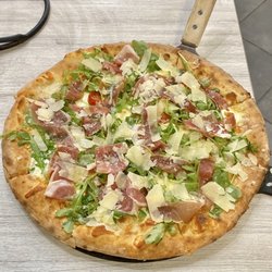 900 Degrees New York Pizza - 12" Prosciutto Pizza
