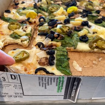 Domino's Pizza - Says no cheese and you can only see the bbq sauce in a portion of the pizza - Pizza Near Me - Benton, Kentucky Domino's Pizza - Says no cheese and you can only see the bbq sauce in a portion of the pizza - Pizza Near Me - Benton, Kentucky