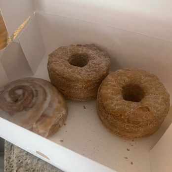 Cremcrittos - Bakeries Near Me - McKinney, Texas