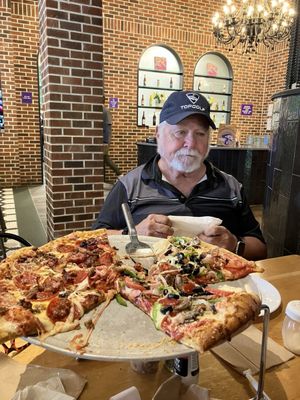 Mellow Mushroom Williamsburg by null