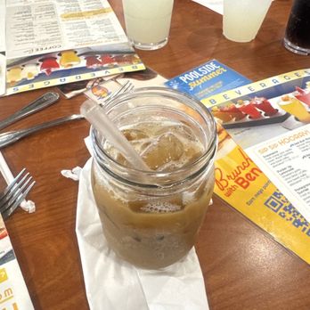 Broken Yolk Cafe - Breakfast & Brunch Near Me - La Quinta, California Broken Yolk Cafe - Breakfast & Brunch Near Me - La Quinta, California