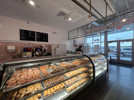 Mazzoa Donuts by null