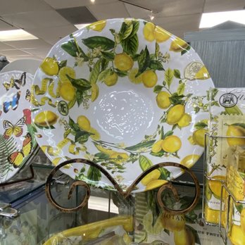 Terri's Hallmark Shop - Nice bowls. - Gift Shops Near Me - Boca Raton, Florida Terri's Hallmark Shop - Nice bowls. - Gift Shops Near Me - Boca Raton, Florida