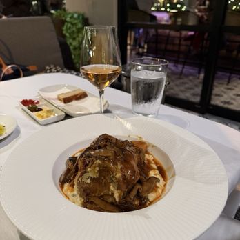 Calabrese - Ossobuco di Maiale con Scalogno Arrosto e Polenta al Gorgonzola - Italian Near Me - Southlake, Texas