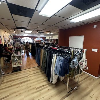Loverz Vintage - Lots of pants and clothes to choose from - Used, Vintage & Consignment Near Me - Modesto, California