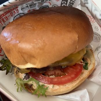 iniBurger - B'igi HAWAIIAN SPICE - Burgers Near Me - Fremont, California iniBurger - B'igi HAWAIIAN SPICE - Burgers Near Me - Fremont, California