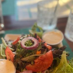 Coleman's Corner - Garden salad