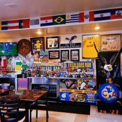 El Rey - Inside
