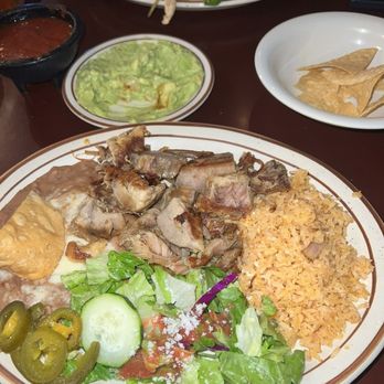 Caballo Blanco - Carnitas plate - Mexican Near Me - Sacramento, California Caballo Blanco - Carnitas plate - Mexican Near Me - Sacramento, California