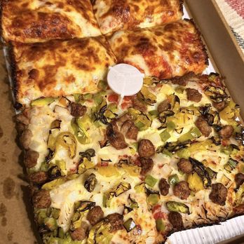 Jet's Pizza - Half cheese and half Eugene Supreme - Pizza Near Me - Lynnwood, Washington Jet's Pizza - Half cheese and half Eugene Supreme - Pizza Near Me - Lynnwood, Washington