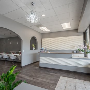 Versailles Nail Spa - Reception - Nail Salons Near Me - St. Charles, Illinois