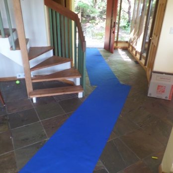 Smoother Movers - Our goal is to protect your home and furniture.  We carry floor runners in all of our moving vans. - Movers Near Me - North Vancouver, British Columbia